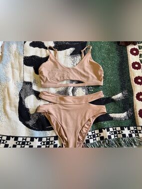 La Vie En Rose bikini set